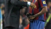 Rijkaard anuncia un cambio radical en el Barça