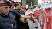 La Fiscalía pide hasta 10 años de cárcel para mossos acusados de torturar a un detenido