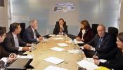Rajoy convoca una reunión de urgencia con los asesores económicos del PP para analizar mercados