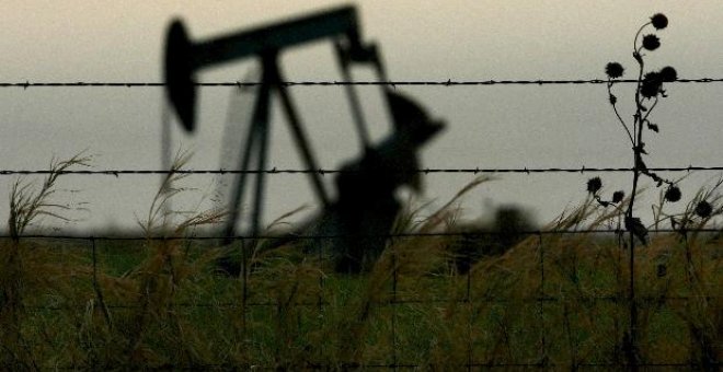 El crudo de la OPEP se mantuvo estable en el umbral de 85 dólares por barril