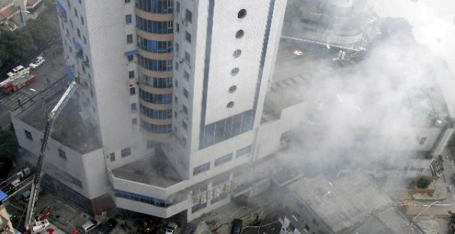 Fallecen once personas asfixiadas en el incendio de un hotel en el este de China