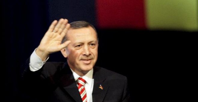 Erdogan pide a Thaçi paz y estabilidad en la región tras la independencia