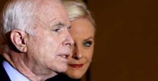 Un lío romántico para McCain