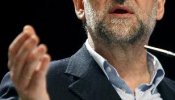 Rajoy promete terminar con "el bloqueo y la paralización" del PSOE al Pacto del Agua