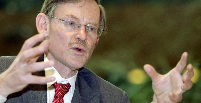 Zoellick dice que los países con ingresos medios crecen pese a la crisis de los mercados financieros