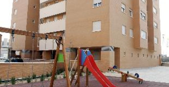 Murcia y Castilla-La Mancha, las CCAA con más hipotecas por habitante en enero
