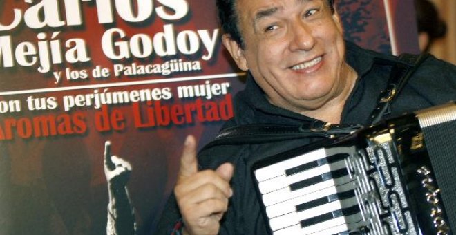 Carlos Mejía Godoy celebra los 30 años del popular "Son tus perjúmenes mujer"