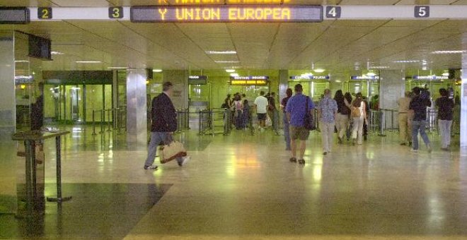 España permitirá a los policías brasileños que colaboren en el aeropuerto de Madrid