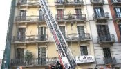 Una persona fallece en el incendio de una vivienda en barrio Poble Nou de Barcelona