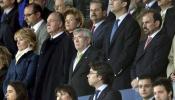 El Rey Juan Carlos y el Príncipe Felipe presiden el Getafe-Bayern de Múnich
