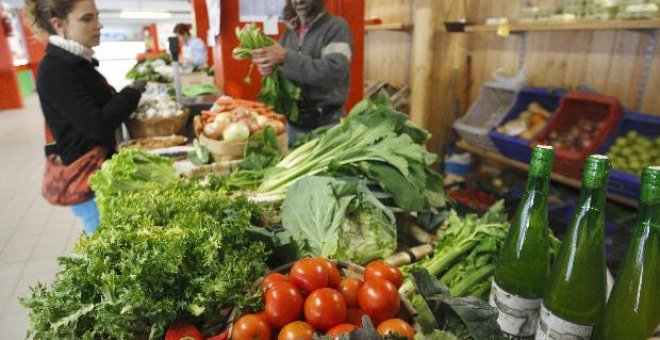 Los productos de consumo frecuente se encarecieron un 7,5% interanual en febrero