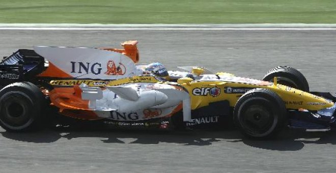 Las mejoras aerodinámicas acercan el Renault de Alonso a Ferrari y McLaren