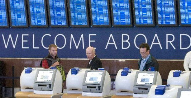 Las aerolíneas caen un 4,3% en Wall Street tras el acuerdo entre Delta y Northwest