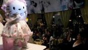 Dior viste a Hello Kitty en la próxima edición japonesa de Vogue