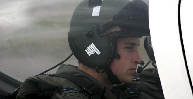 El príncipe Guillermo utilizó helicópteros del Ejército para visitar a amigos