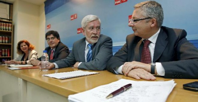 Blanco dice que Camps aplaude a Rajoy para sustituirle en 2011