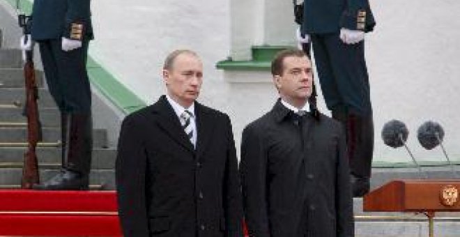 Medvédev propone a la Duma la candidatura de Putin a primer ministro
