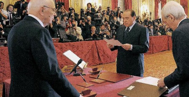 Berlusconi celebró el primer Consejo de Ministros y nombró a Letta subsecretario