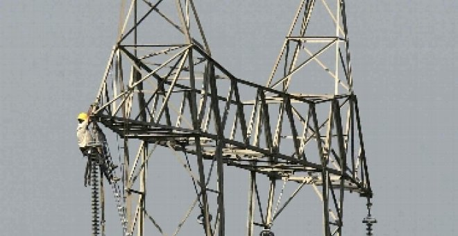 Industria ve más razonable la propuesta de subir un 11,3% la electricidad