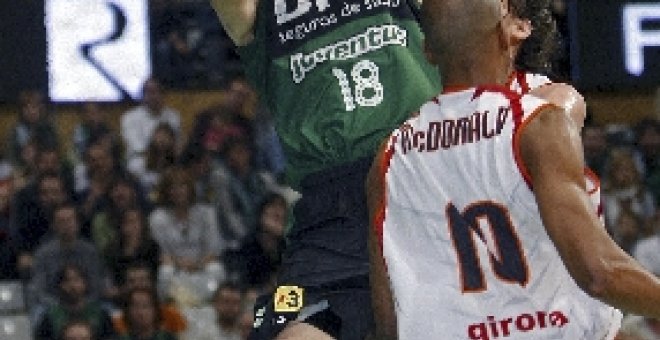 85-72. El DKV Joventut doblega a un Akasvayu Girona tras un gran tercer cuarto