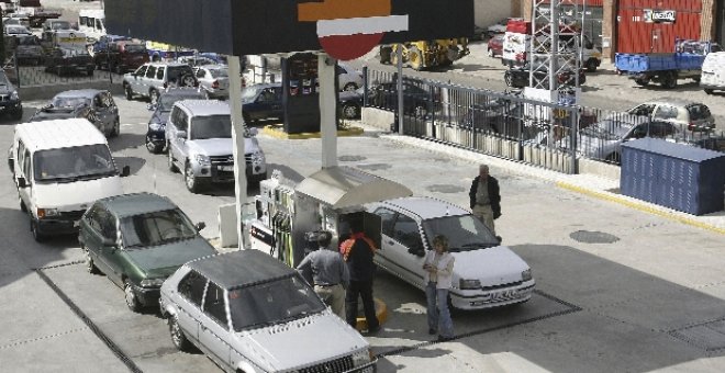 El 15% de las gasolineras de Madrid desabastecidas, según la patronal del sector