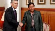 EE.UU. llama a consultas a su embajador en Bolivia por violencia ante la embajada