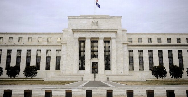 La Reserva Federal de EE.UU. no varía la tasa de interés y advierte sobre la inflación