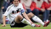 Ballack, duda para jugar mañana