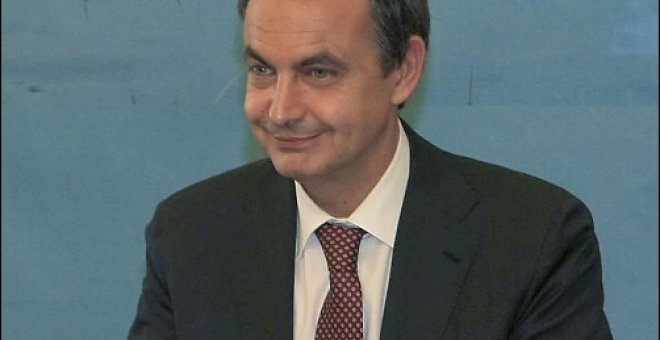 Zapatero dice que el superávit no se tiene para meterlo en un arcón