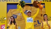 El francés Feillu le arrebata a Valverde el maillot amarillo