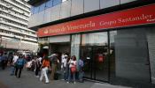 Chávez dice que quiere nacionalizar el Banco de Venezuela, del Grupo Santander