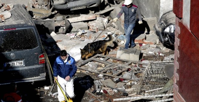 Mueren 17 niñas al derrumbarse una residencia de una escuela coránica