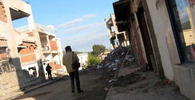 Un atentado suicida con coche bomba en Argelia causa 25 heridos