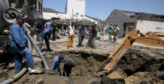 Ocho muertos y 19 heridos en un atentado suicida contra un control de la Gendarmería argelina