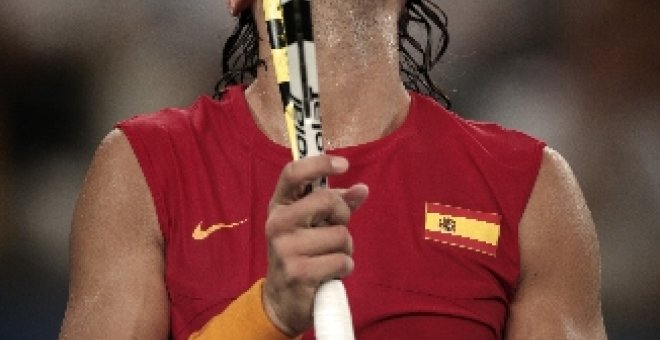 Nadal y Federer superan sus trámites mientras Massú se hunde