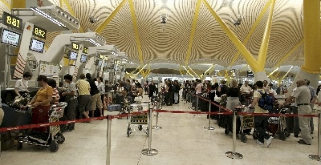 Barajas operó un 2,2% menos de vuelos en julio respecto al mismo mes del año anterior