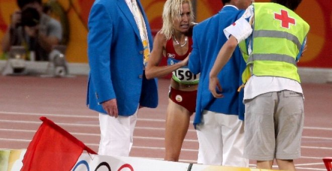 Marta Domínguez por los suelos cuando luchaba por las medallas