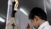 Investigan red de presuntos pederastas que actuaban en un colegio católico de Australia