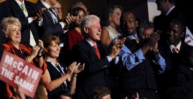 Bill Clinton se compromete a luchar por la candidatura de Obama