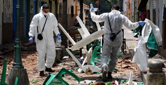 Cinco muertos y 20 heridos al estallar un coche bomba en Cali