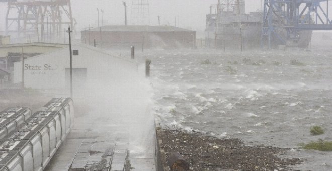 El huracán "Gustav" sigue debilitándose y se degradará a tormenta tropical