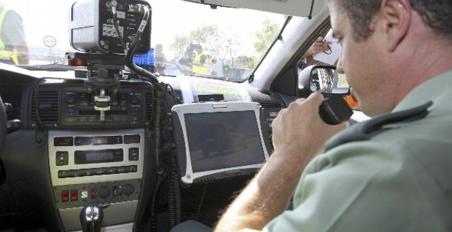 Mueren 9 personas en las carreteras en el fin de semana, 23 menos que en 2007