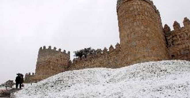 Las lluvias remiten en el norte, pero la nieve complica el tráfico