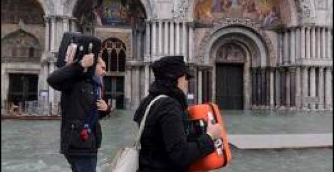 Venecia, en alerta máxima ante la llegada de una fuerte marea que puede inundar toda la ciudad