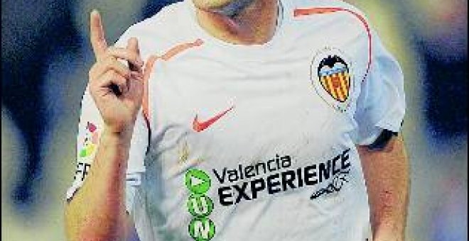 Silva amenaza al irregular Villarreal