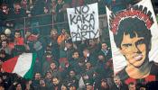 Kaká convulsiona al Milan