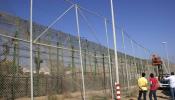 Marruecos impide que más de 1.000 personas se aproximen a la valla de Melilla