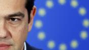 Atenas responde a la "presión política" del BCE y garantiza la liquidez de su banca