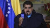 Maduro califica a Rajoy de "franquista" y asegura que en España "gobierna la banca"