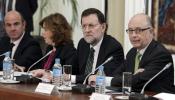Rajoy no logra controlar la deuda de sus empresas públicas
